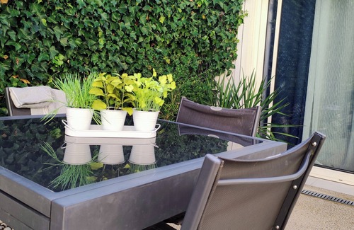Aiguelongue Apartment | Studio ind. in villa Castelnau center, pkg free ext, near cl. du Parc.