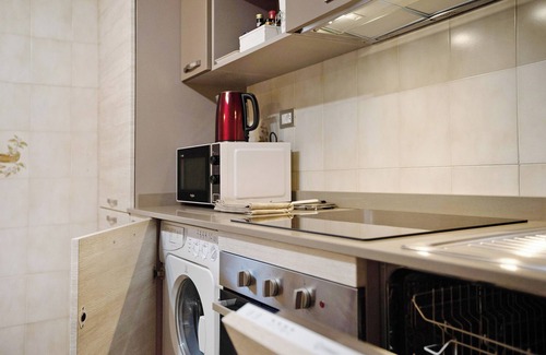 Pila Apartment | Studio 'Landa' with Balcony and Wi-Fi