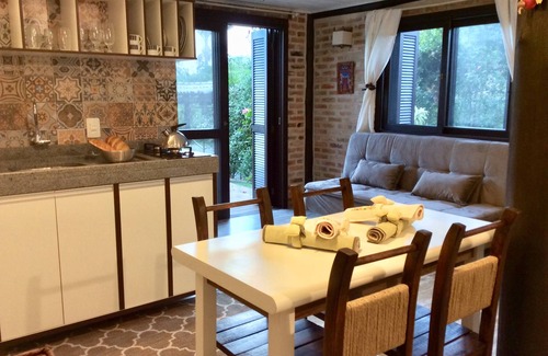 Ibiraquera Apartment | Studio Mar , Land and Lagoon. A little piece of paradise is right here. Come enjoy!