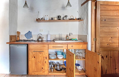 Financial District Apartment | Studio Mariposa with a fantastic garden in the historical Quito