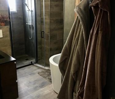 Julianadorp Apartment | Studio Mika met whirlpool!