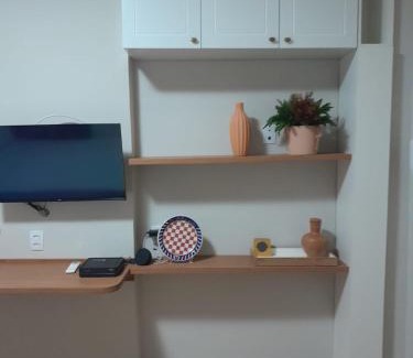Largo do Machado Apartment | Studio Moderno e aconchegante a 100m do metrô, 700m da Praia e do Aterro do Flamengo, conforto e tranquilidade no coração do Rio!