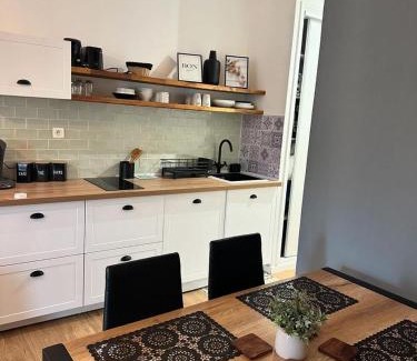 Santa-Lucia-di-Moriani Apartment | Studio pied dans l'eau - WIFI- Piscine