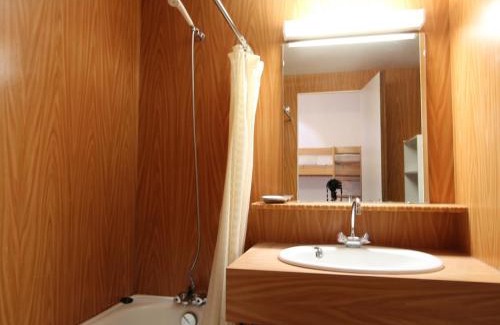 Flaine Apartment | Studio pour 5 personnes avec balcon, proche des pistes et commerces - Résidence Andromède, Flaine Forêt - FR-1-687-93