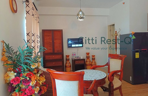 Diliman Condo | Studio Premiere with WIFI and Netflix.