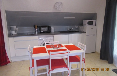 Cendras Apartment | STUDIO RENTAL DOMAINE DE LA BAUME