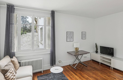 Quartier de l'Ecole-Militaire Apartment | Studio rue Monsieur 2FL - Invalides by B'Your Home