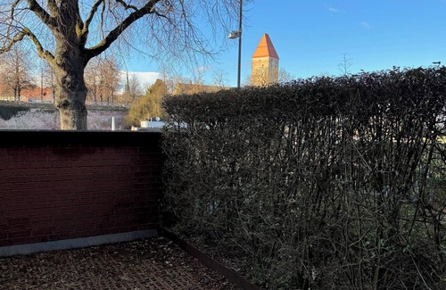 Ulm Apartment | Studio 'Schönste Donaulage Mit Terrasse 2' with Private Terrace and Wi-Fi