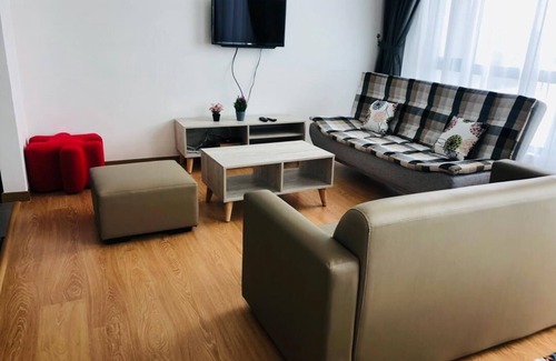 Perkampungan Peramu Apartment | Studio Seaview