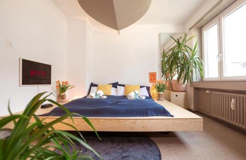 Basel City Centre Apartment | Studio Silver, Cosy-Central-City Appartment