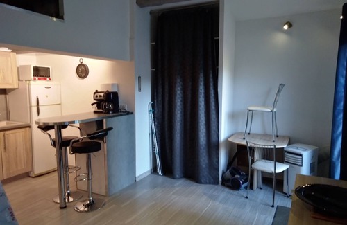 Lorgues Apartment | Studio spa jacuzzi private pool access villa in lorgues-83