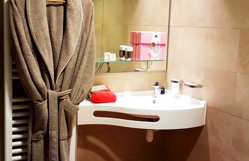 Uzes Apartment | Studio Spacieux Luxe Sans Balcon