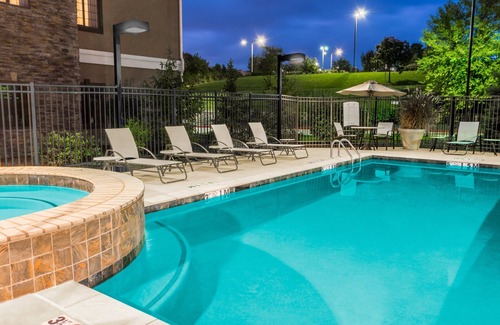 Independence Apartment | Studio Suite | Perfect for Business Travelers