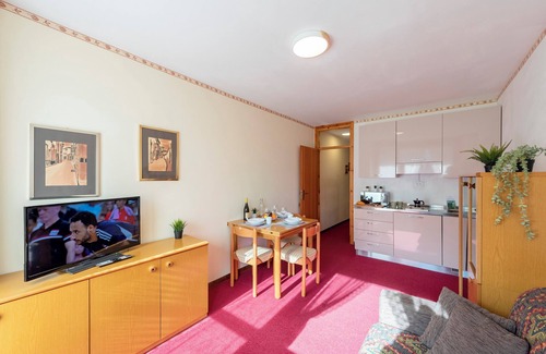 Borgata Sestriere Apartment | Studio Valleverde 4c, Sestriere, Italy