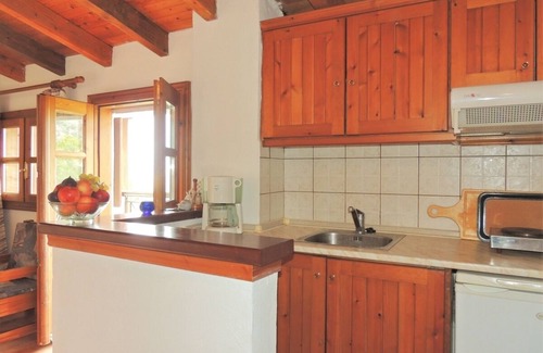 Megalos Prinos Apartment | Studio with Amazing Mountain Views in Traditional Thassian Estate !