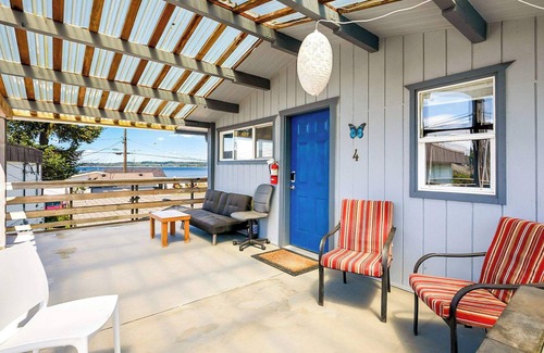 Birch Bay Apartment | Studio with covered deck and Birch Bay View