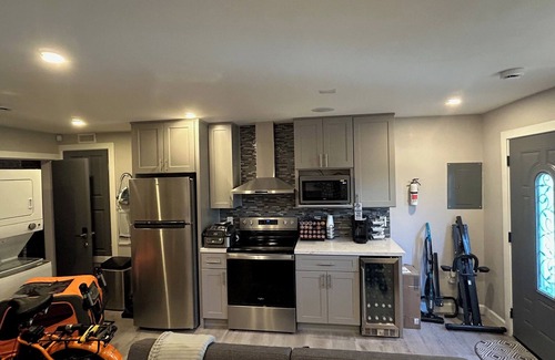 Moreno Valley Apartment | Studio with Murphy Bed, AC/Heating, WiFi, Fitness Equipment, Moreno Valley