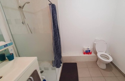 Saint-Martin Apartment | Studio with pleasant terrace, 10 min walk from the Comédie and 3 min from the station