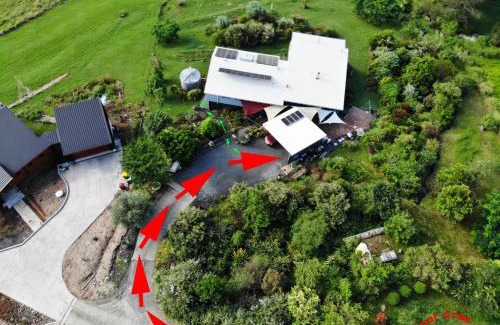 Lismore Heights House | Studio with Rural views