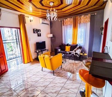 Douala Apartment | Studio Yellow yassa Ari Dom City