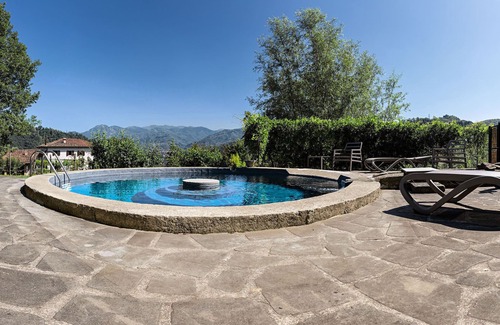 Castelnuovo di Garfagnana Villa | Stunning private villa for 6 people with private pool, WIFI, TV, patio, panoramic view and parking