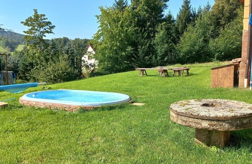 Dolni Olesnice Villa | Stunning private villa for 11 people with private pool, WIFI, TV, terrace and parking