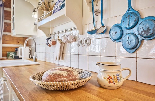 Pec pod Snezkou Villa | Stunning private villa for 18 people with WIFI, TV, patio and pets allowed