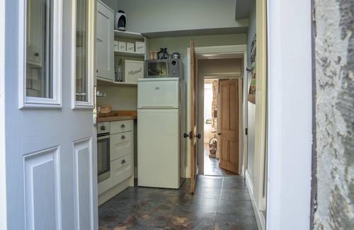 Halifax Cottage | Stunning 17c cottage, a true home away from home, in a delightful heritage area