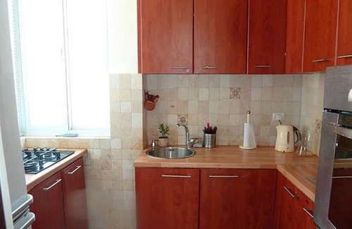 Emek Refaim Apartment | Stunning 2 Bdr In The Best Location Ever! Shelter in the building