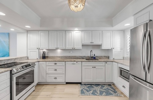 New Smyrna Beach Condo | Stunning 2-bedroom Direct Oceanfront Condo in beautiful New Smyrna Beach n