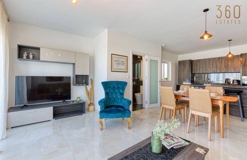 Mosta Apartment | Stunning 2BR Penthouse with terrace in Mosta