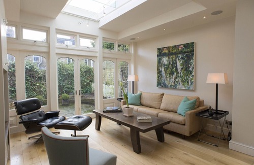 Sands End House | Stunning 3 bed home located in residential Fulham (Veeve)