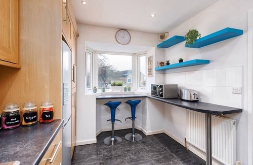 Hillsborough House | Stunning 3 Bedroom Home Hillsborough Sheffield