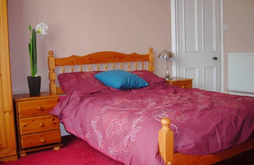 Laurieston Apartment | Stunning 5 bedroom top floor flat in traditional Edinburgh tenement.