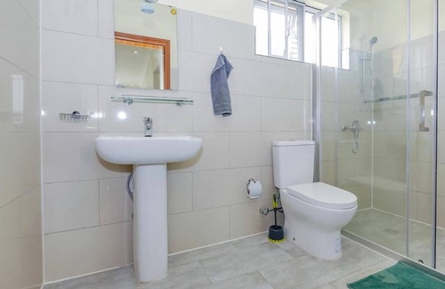 Kigali Apartment | Stunning 6-bed Apartment in Kigali