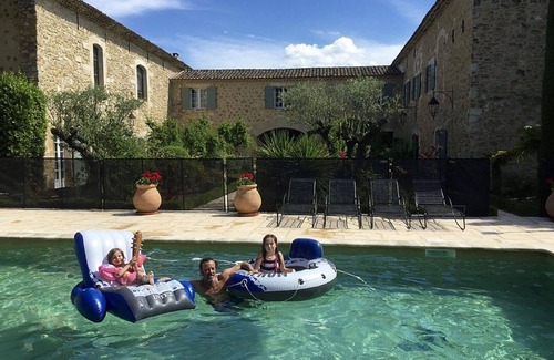 Althen-des-Paluds House | Stunning 600m2 converted Monastery in a peaceful hamlet, family-friendly
