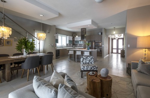 Zarzal House | Stunning And Spacious Beachfront Pool House Near Rio Mar Resort! See Video!