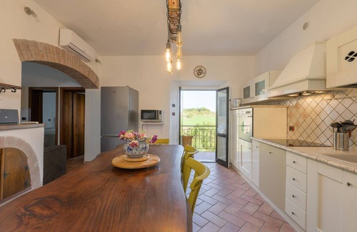 Ville di Corsano Apartment | Stunning apartment in Ville di Corsano