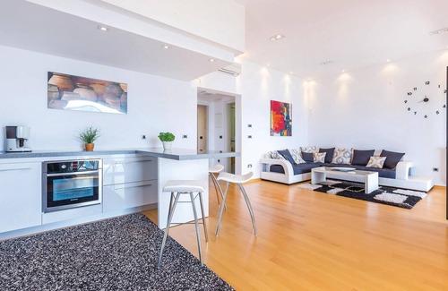Dramalj Apartment | Stunning apartment in Crikvenica