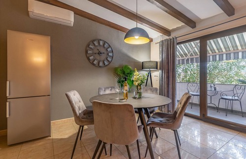 Sveta Nedelja Apartment | Stunning apartment in Labin with WiFi