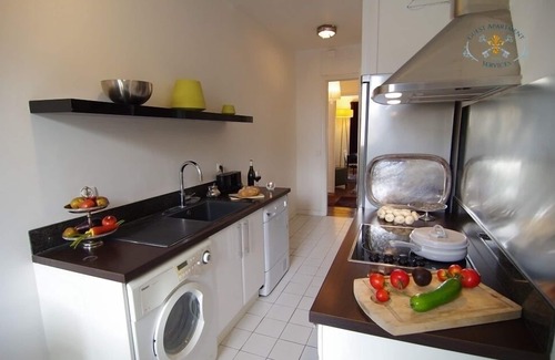 Quartier Saint-Ambroise Apartment | Stunning apartment with a nice view quiet and spacious 1076 SQFT 100m2
