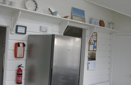 Gwithian Ski Chalet | Stunning beach-side chalet with a lighthouse view - Gwithian Towans, St Ives Bay