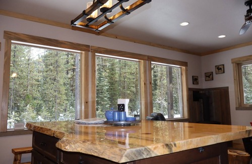 Essex Cabin | Stunning Cabin Bordering Glacier National Park/Flathead River on 9 Acres!