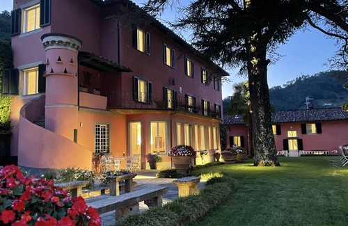 Bagni di Lucca Villa | Stunning Catered Villas property, infinity pool and garden, Lucca area, Tuscany