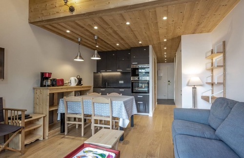 Val-d'Isere Apartment | Stunning Central Apartment Near Slopes and Shops, Sleeps 5