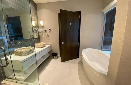 Downtown St. John's House | Stunning centrally located room