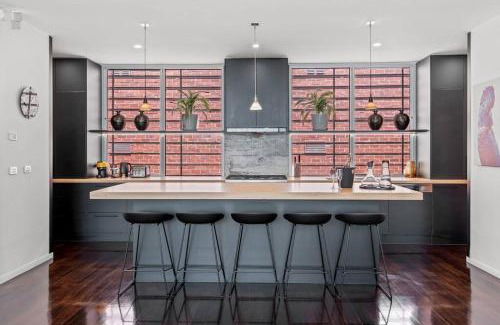 Richmond House | Stunning Executive Townhouse in Richmond