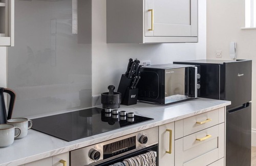 Saint Asaph Apartment | Stunning Flat in a Converted Chapel Free Parking Fast WiFi Smart TV