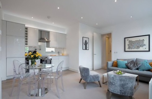 Holland Park Apartment | Stunning Flat in Notting Hill - 5 min walk to Hyde Park and Portobello Road!