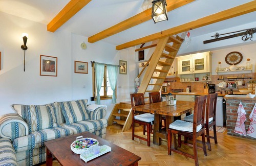 Mala Erpenja House | Stunning home in Krapinske Toplice